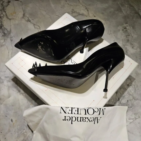 Alexander McQueen Black Studded Heels - worn once! - Picture 7 of 8